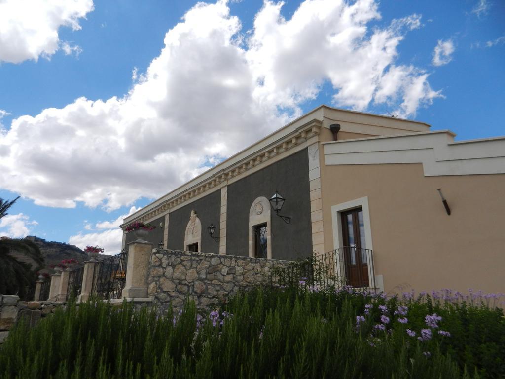 Vecchia Dimora Resort Centuripe Eksteriør bilde