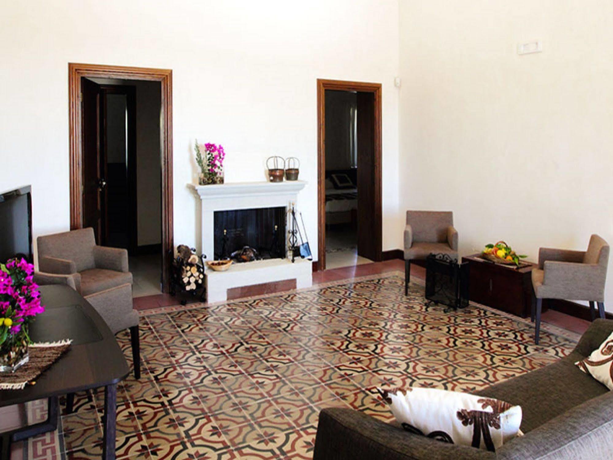 Vecchia Dimora Resort Centuripe Eksteriør bilde