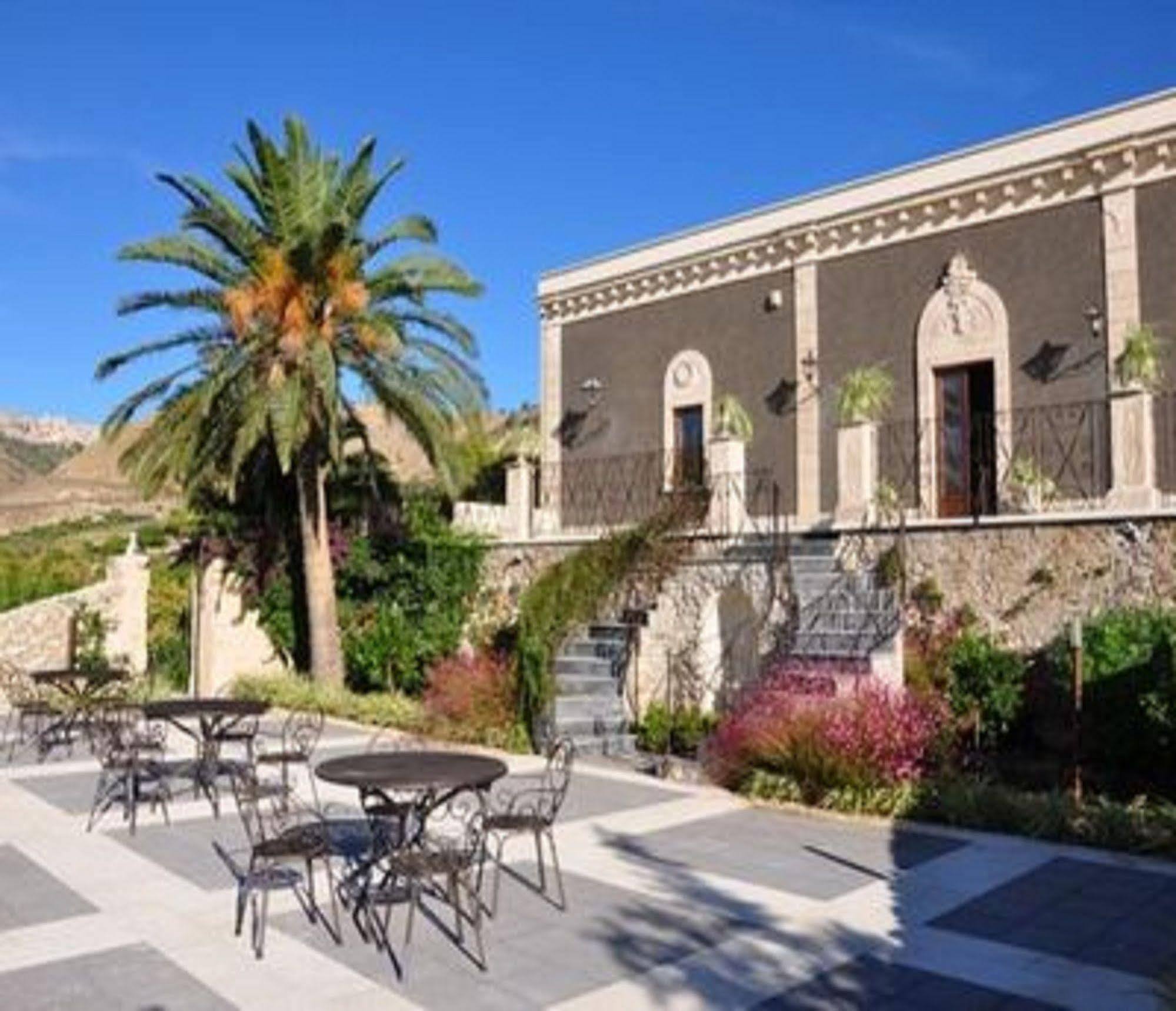 Vecchia Dimora Resort Centuripe Eksteriør bilde